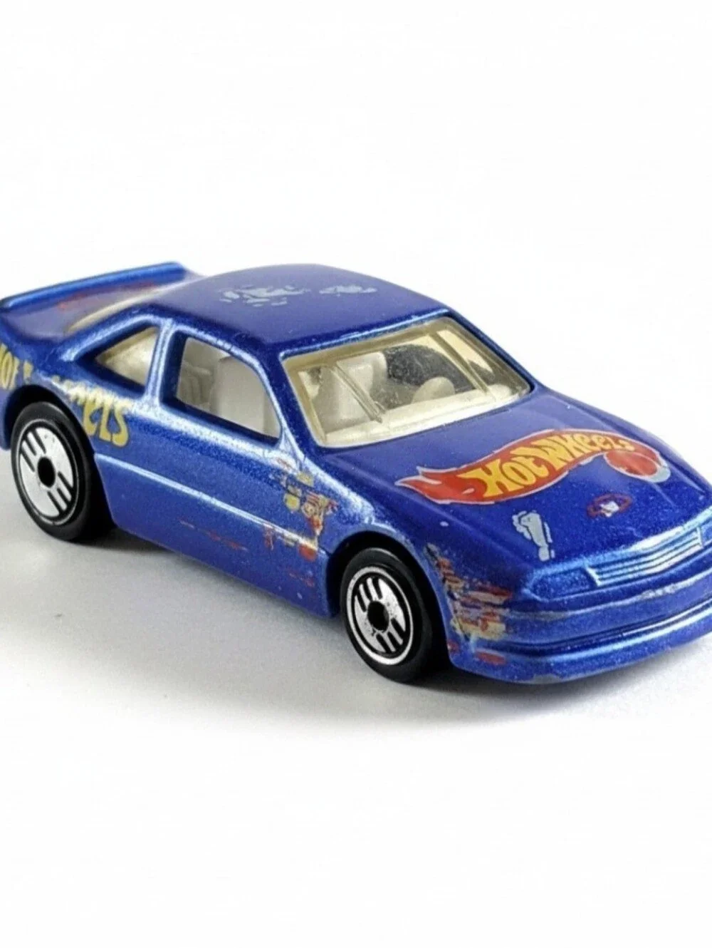1996 Hot Wheels #1 Lumina Stocker HW Race Team Edition Die-Cast1:64 Race Car Toy